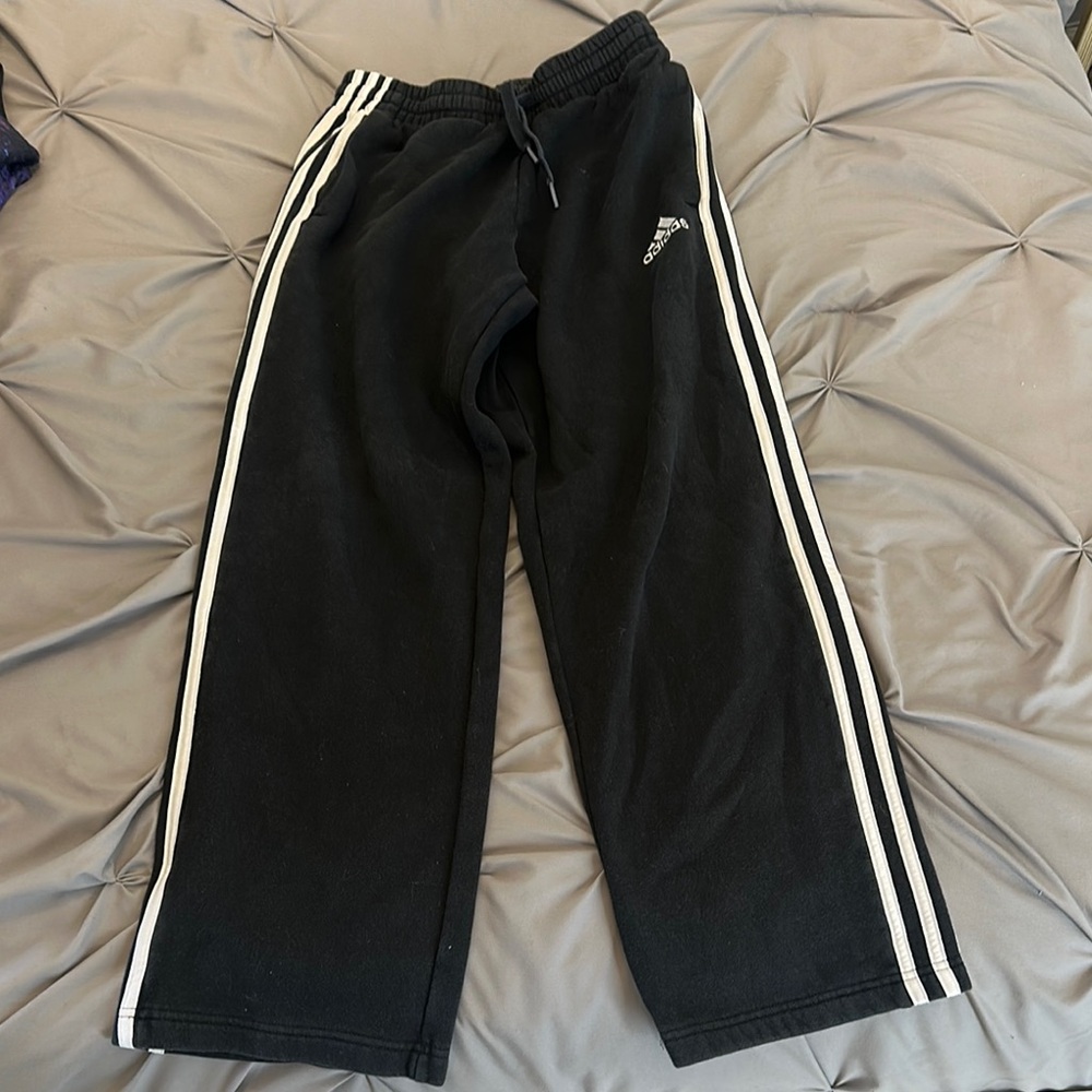 Men’s wide leg adidas sweatpants